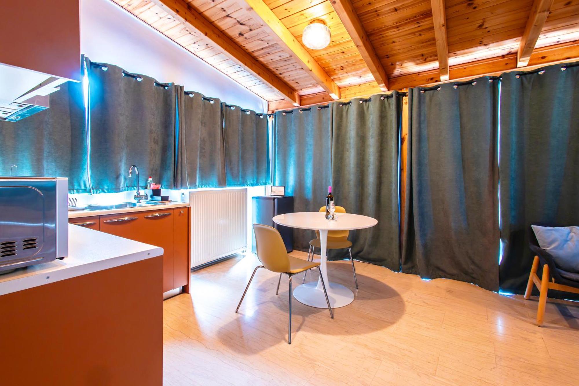 Lis153 By Smart Cozy Suites - Top Floors With Amazing City View - Available 24Hr Atena Exterior foto