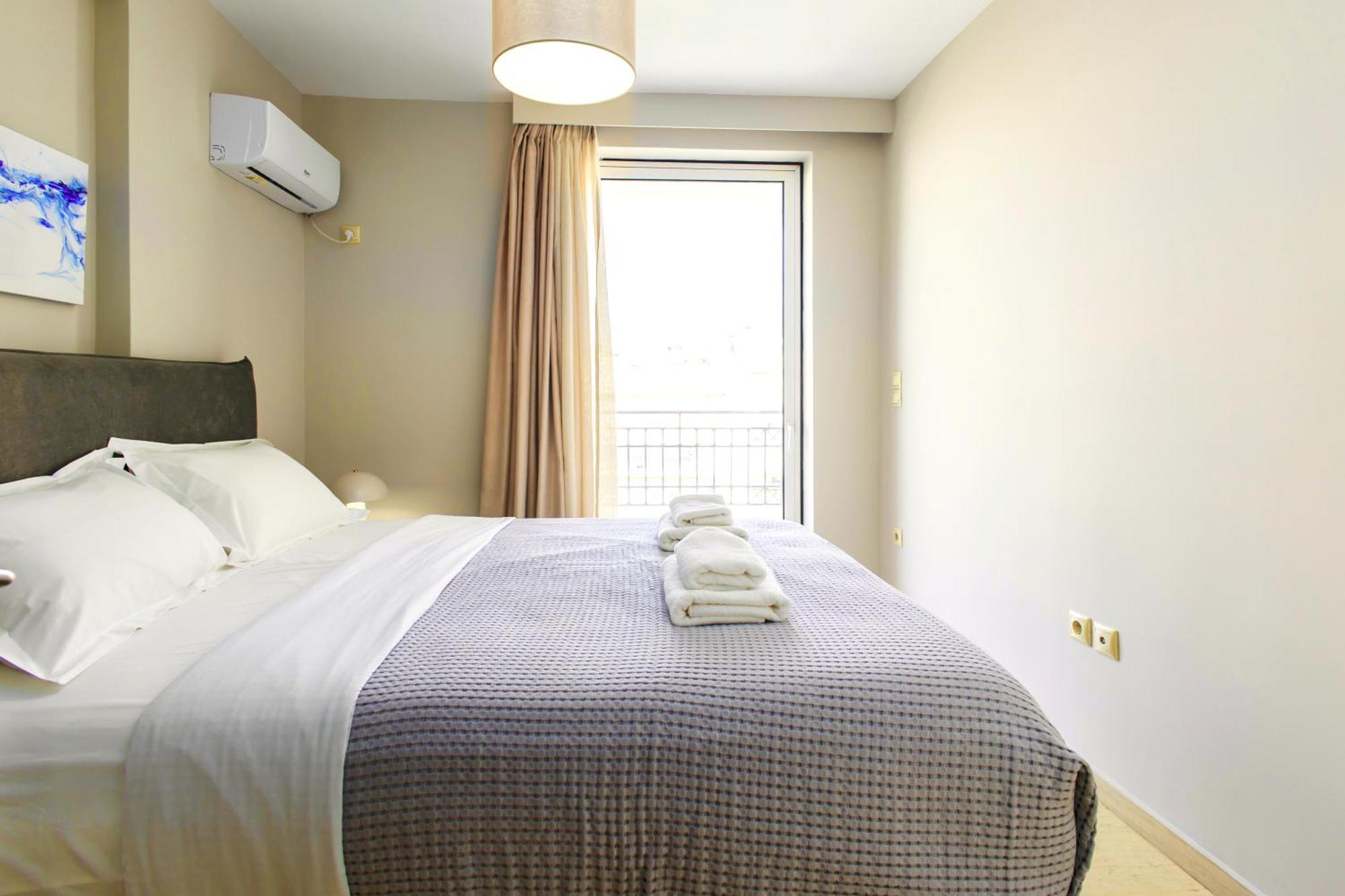 Lis153 By Smart Cozy Suites - Top Floors With Amazing City View - Available 24Hr Atena Exterior foto