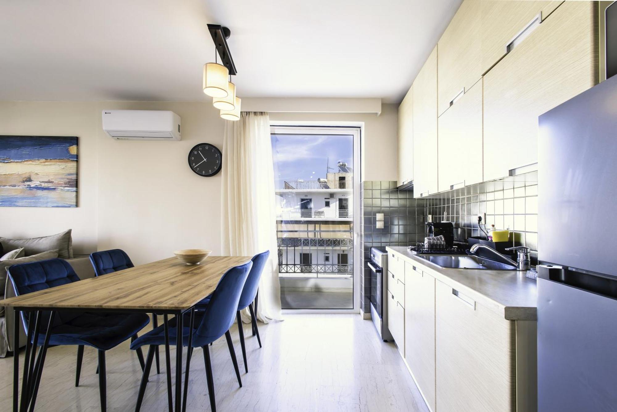 Lis153 By Smart Cozy Suites - Top Floors With Amazing City View - Available 24Hr Atena Exterior foto