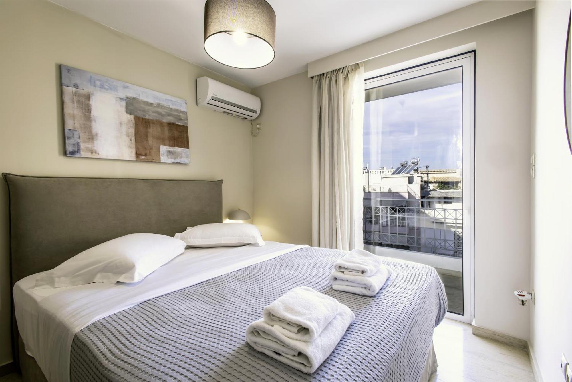 Lis153 By Smart Cozy Suites - Top Floors With Amazing City View - Available 24Hr Atena Exterior foto